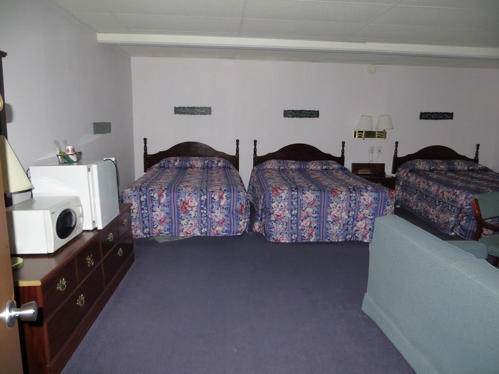 The Bluffs Inn & Suites Decorah Kamer foto